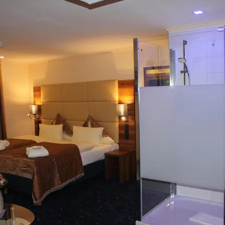 Grand Hotel Empire-3